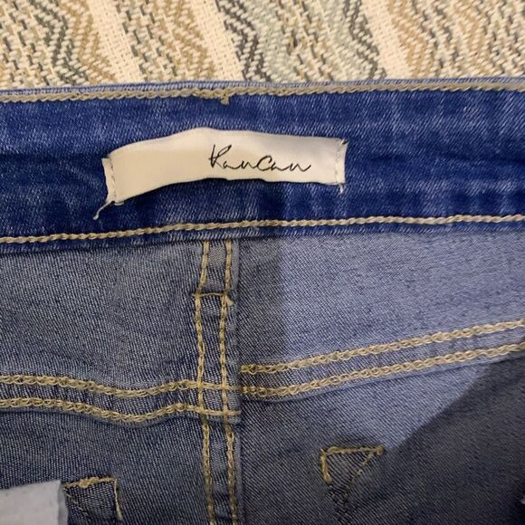 KanCan Shorts - Picture 2 of 5